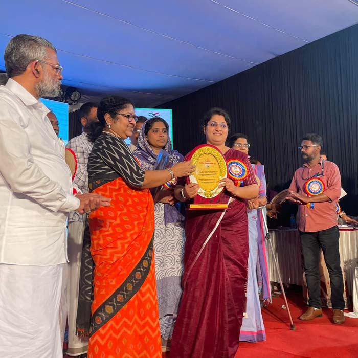 IAN IRR bagged Kerala state best private employer award